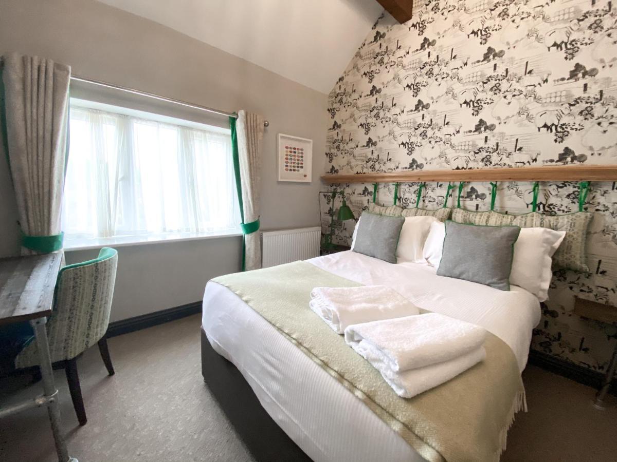 Hotel Helen Browning'S Royal Oak Swindon Exteriér fotografie