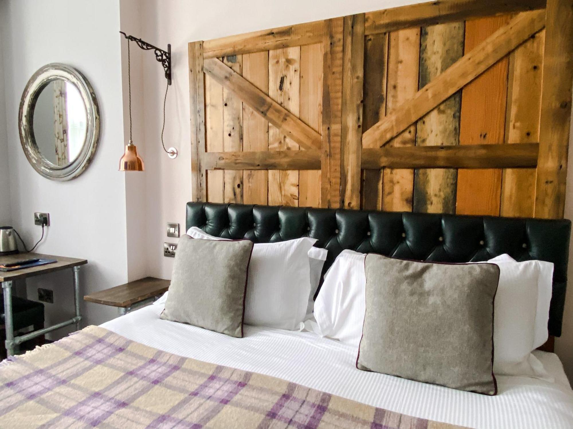 Hotel Helen Browning'S Royal Oak Swindon Pokoj fotografie